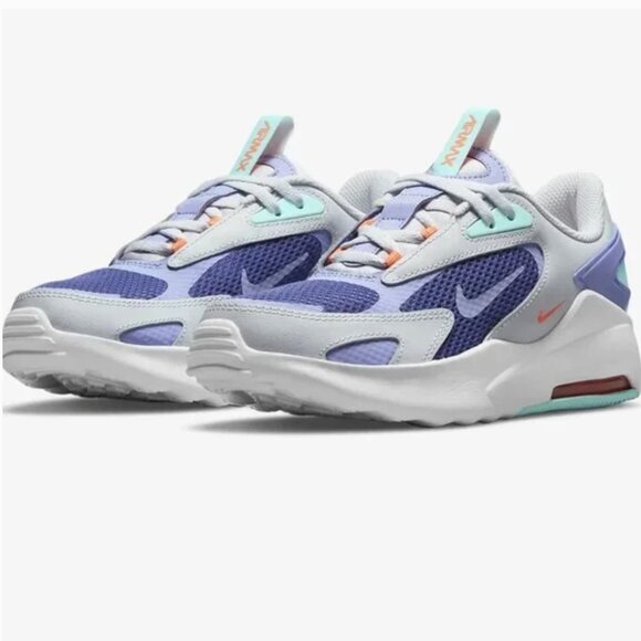 NWOT Nike Air Max Bolt Sneakers - Picture 1 of 8
